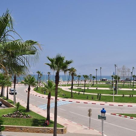 Seafront High Standard Apartment Martil Bagian luar foto