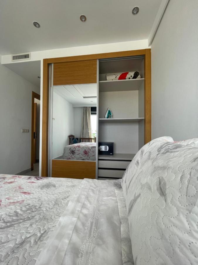 Seafront High Standard Apartment Martil Bagian luar foto